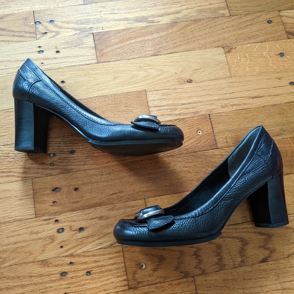 Nine West Leather & Buckle Chunky Heels - Picture 5 of 8